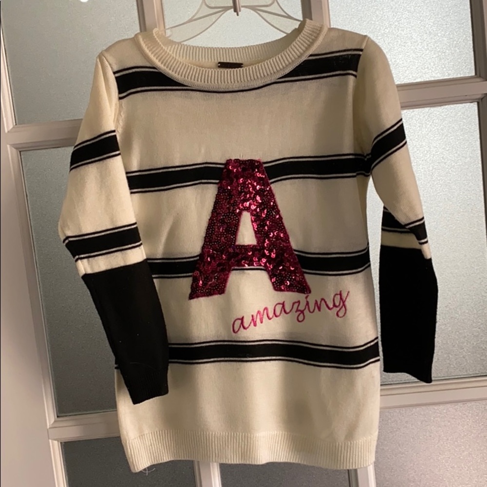 Girls’ A-Mazing sweater/Sz. 5